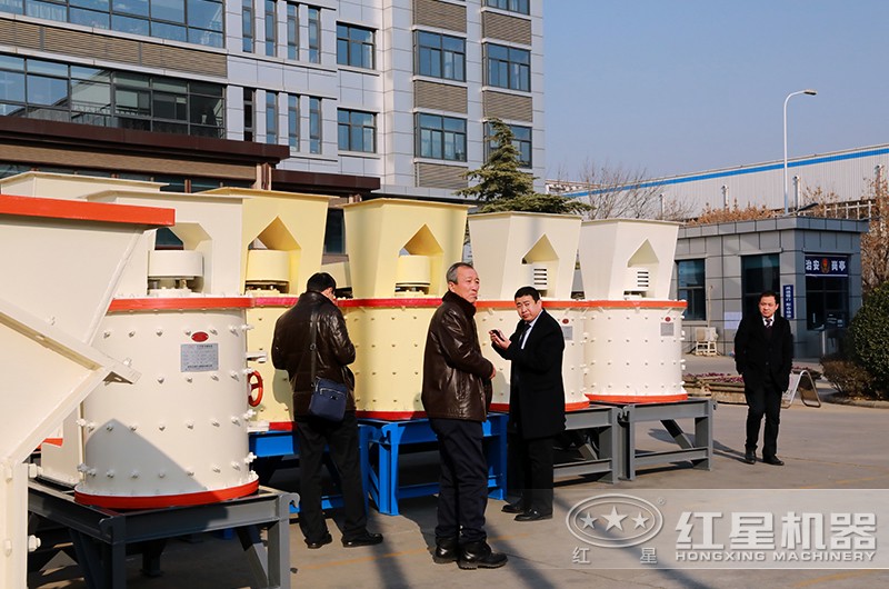 复合式破碎机 复合式破碎机