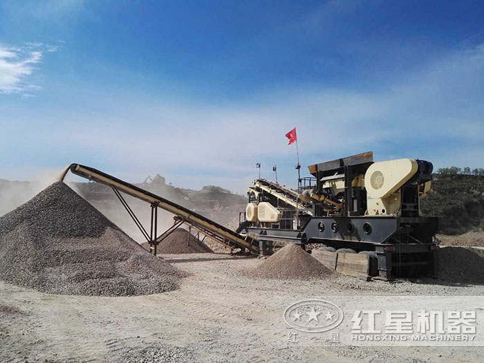 轮胎式混合料移动破碎机现场 轮胎式混合料移动破碎机现场