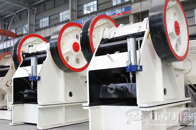 颚式破碎机 颚式破碎机