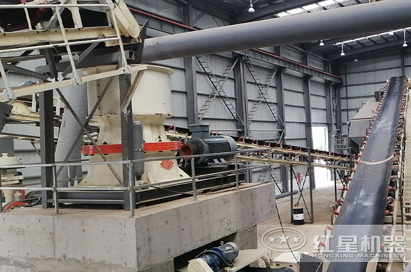 河北客户卵石破碎生产线现场 河北客户卵石破碎生产线现场