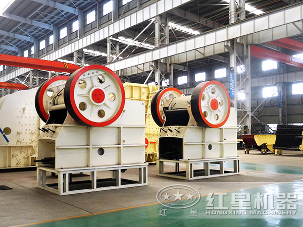 铁矿破碎机 铁矿破碎机