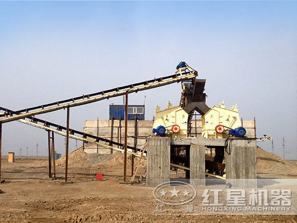 反击破碎机现场图 反击破碎机现场图